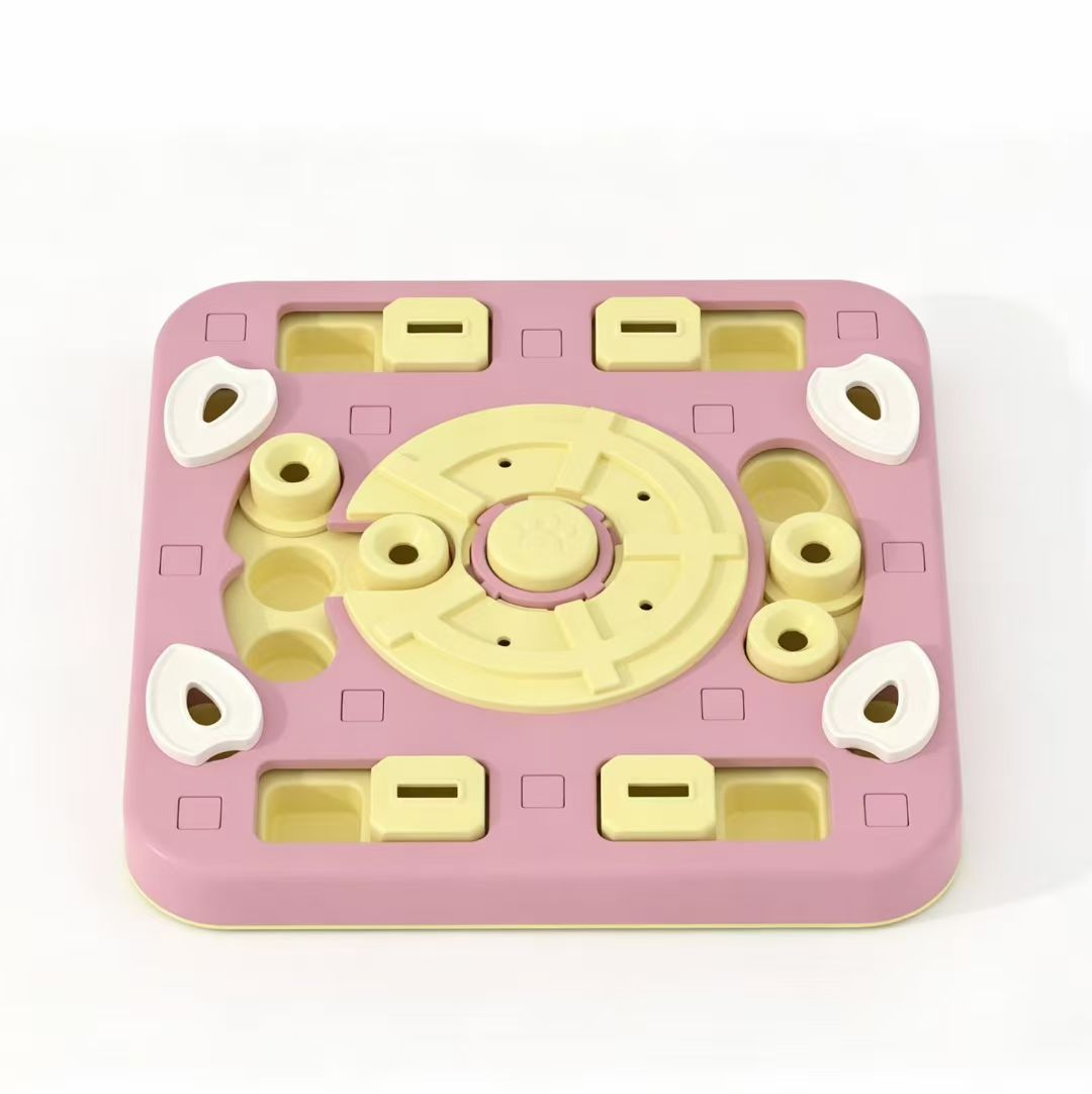 Puzzles & Treat-Dispensing Toys in Cat Toys